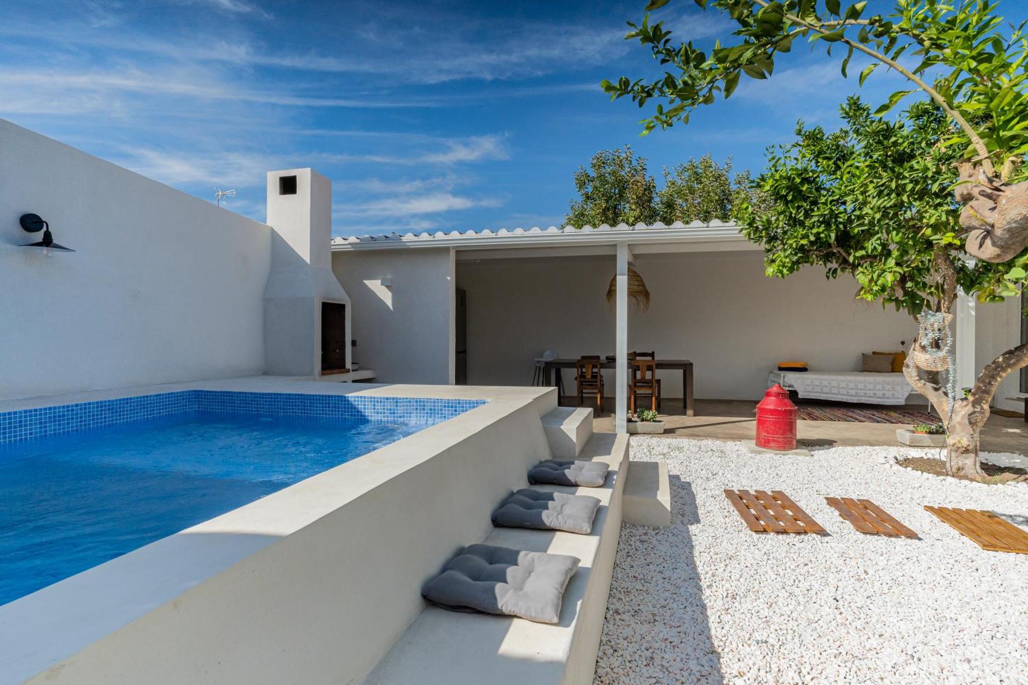 Casa Da Avo Julia Pestana * Torrao (Setubal)